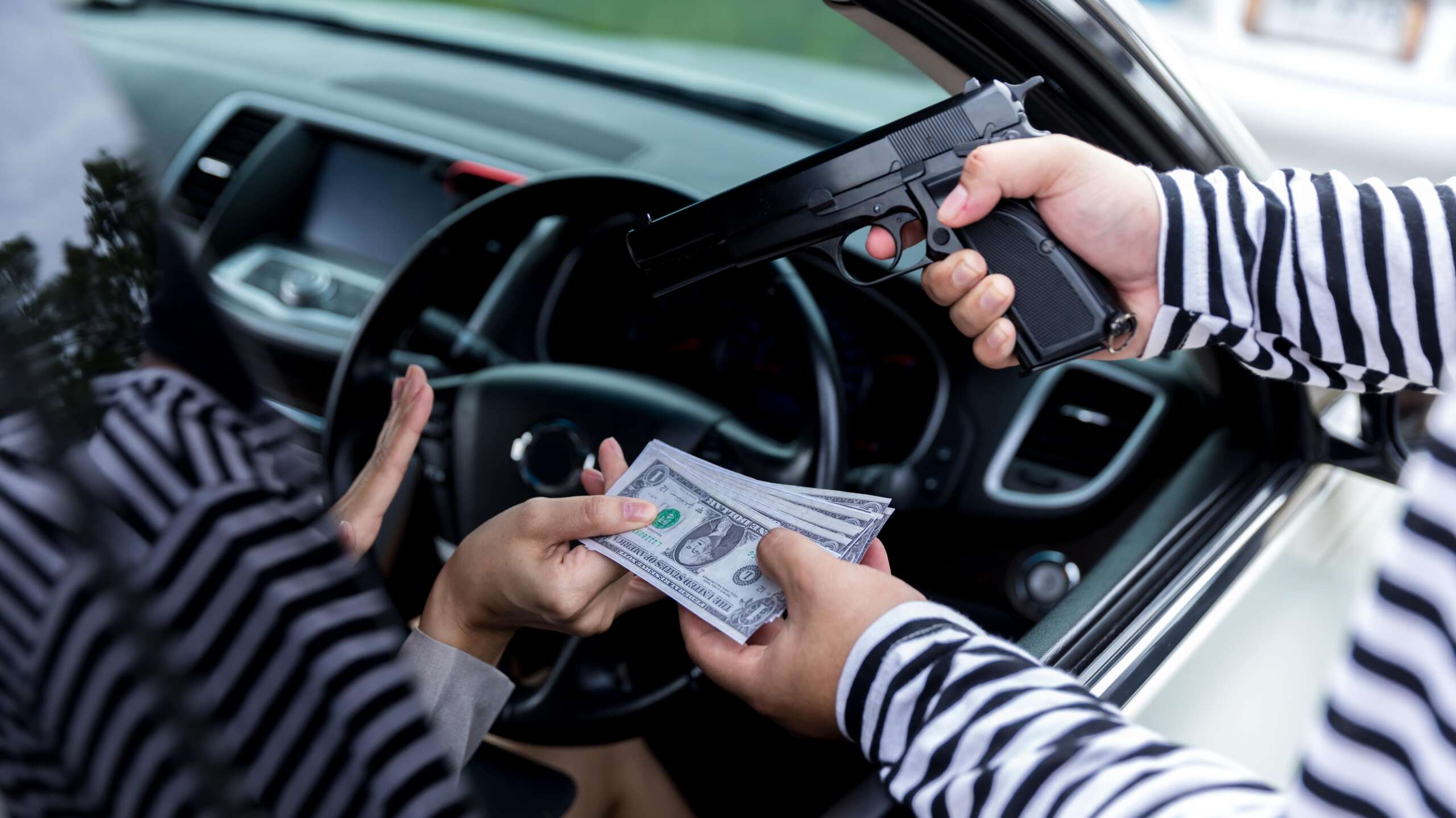 Evitando Trampas y Fraudes al Comprar Coches Usados en Zaragoza: La Guía Definitiva de Carwico